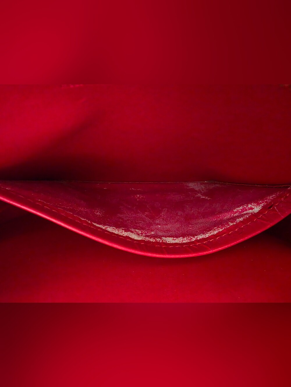 Louis Vuitton Sutton Monogram Vernis Patent Leather Red Zip Shoulder Bag - Picture 16 of 17